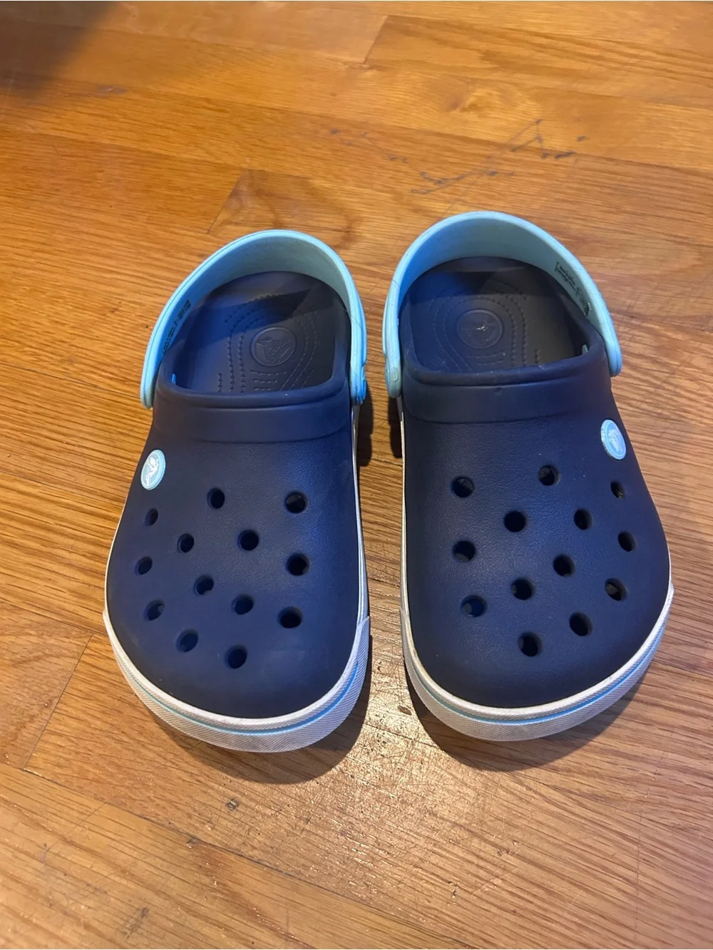 EUC Navy J2 crocs